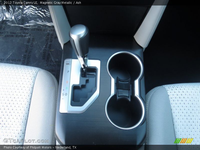 Magnetic Gray Metallic / Ash 2012 Toyota Camry LE