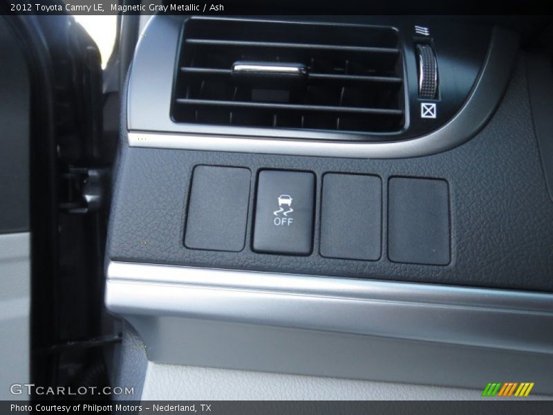 Magnetic Gray Metallic / Ash 2012 Toyota Camry LE
