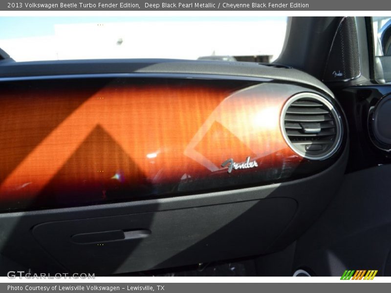 Sunburst style dashboard - 2013 Volkswagen Beetle Turbo Fender Edition