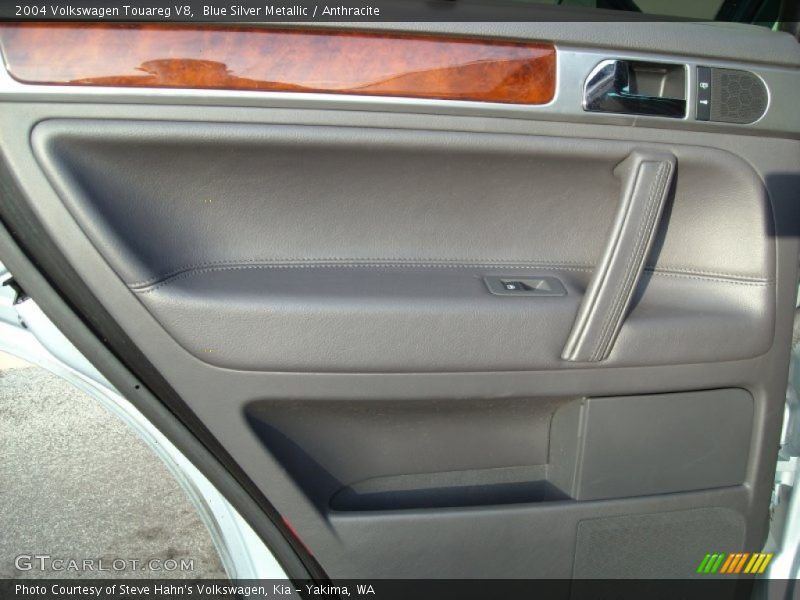 Door Panel of 2004 Touareg V8