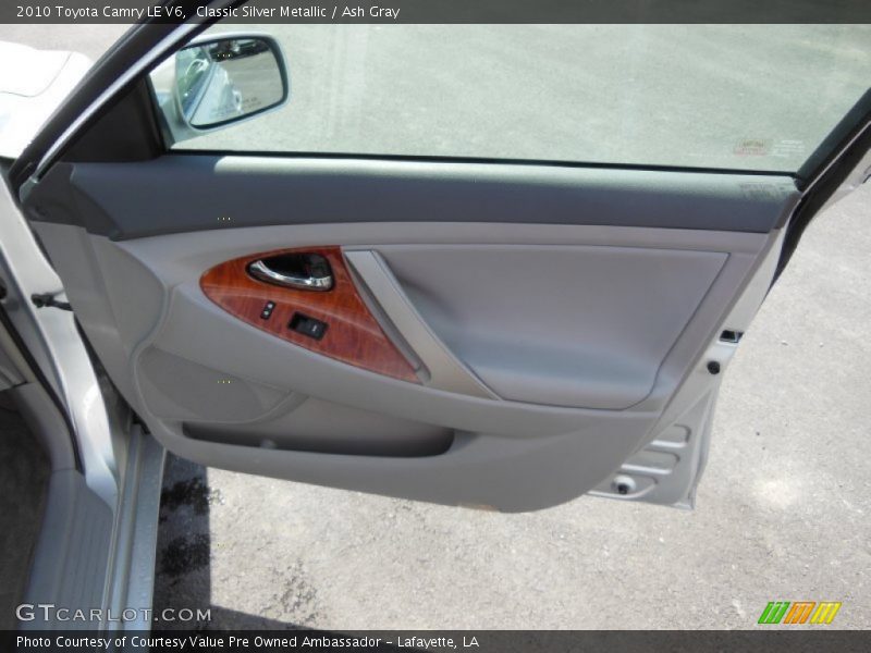Classic Silver Metallic / Ash Gray 2010 Toyota Camry LE V6