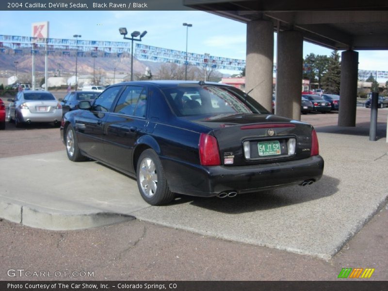 Black Raven / Black 2004 Cadillac DeVille Sedan