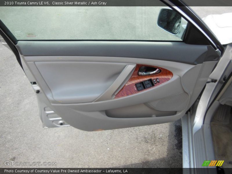 Classic Silver Metallic / Ash Gray 2010 Toyota Camry LE V6