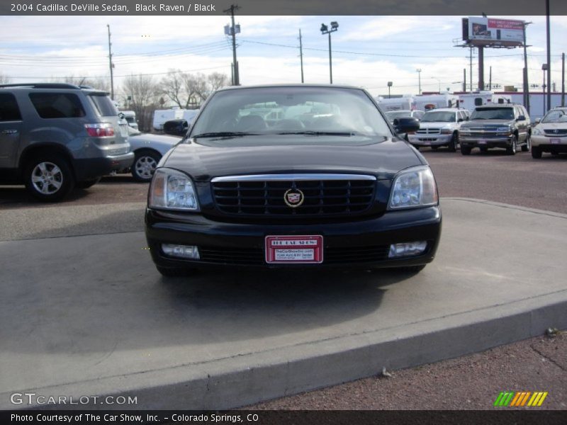 Black Raven / Black 2004 Cadillac DeVille Sedan