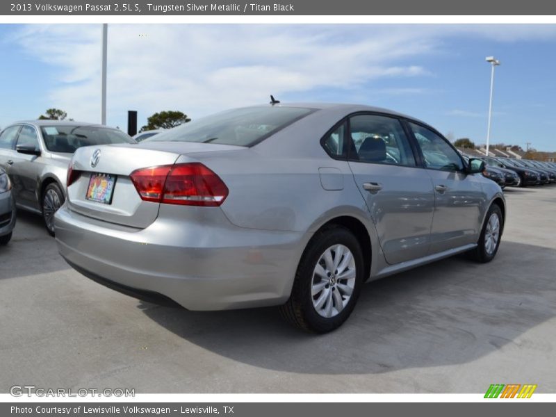 Tungsten Silver Metallic / Titan Black 2013 Volkswagen Passat 2.5L S