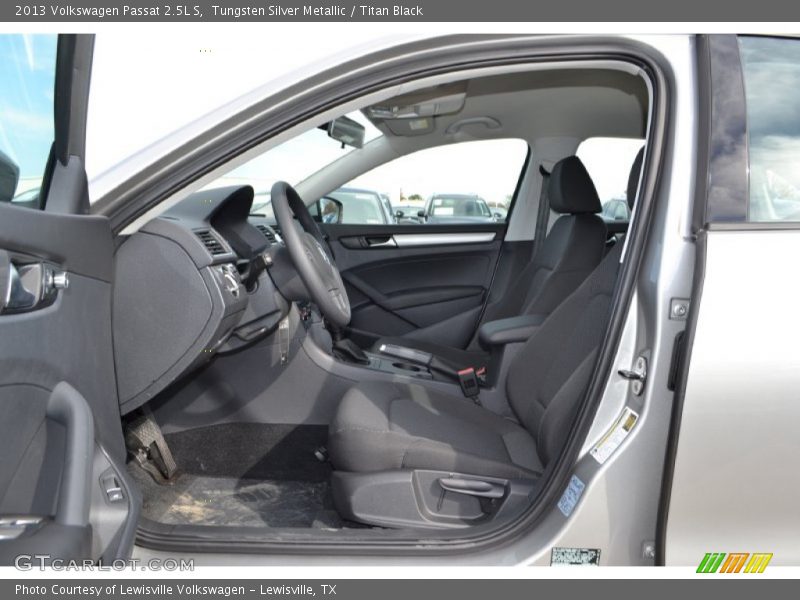 Tungsten Silver Metallic / Titan Black 2013 Volkswagen Passat 2.5L S