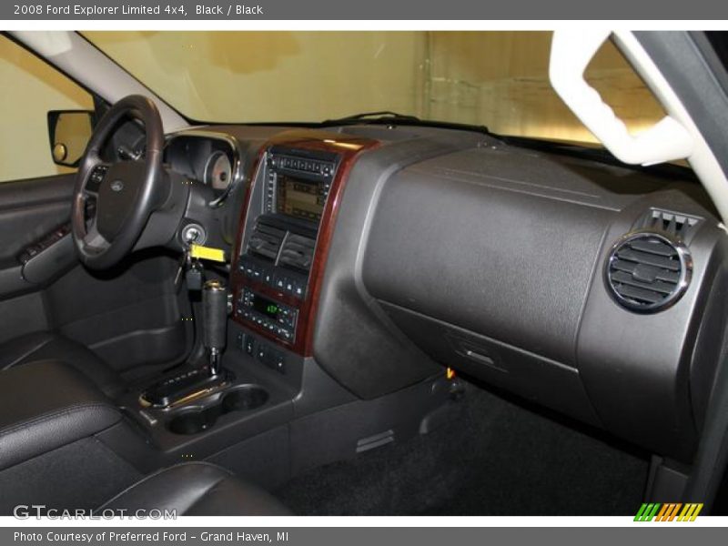 Black / Black 2008 Ford Explorer Limited 4x4