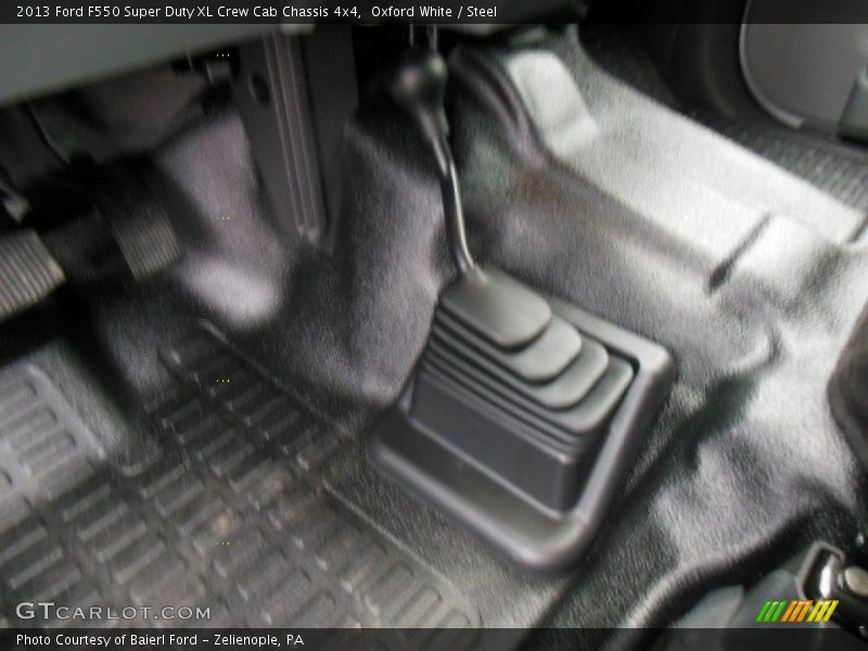Oxford White / Steel 2013 Ford F550 Super Duty XL Crew Cab Chassis 4x4