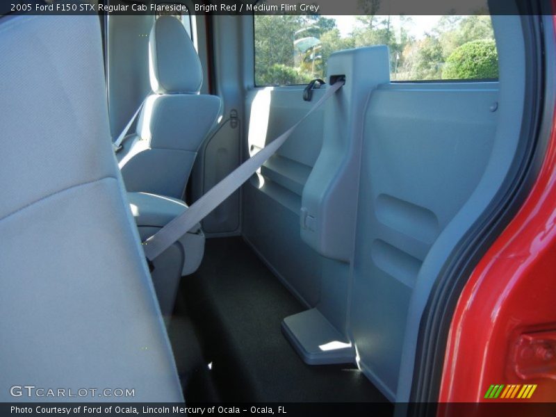 Bright Red / Medium Flint Grey 2005 Ford F150 STX Regular Cab Flareside