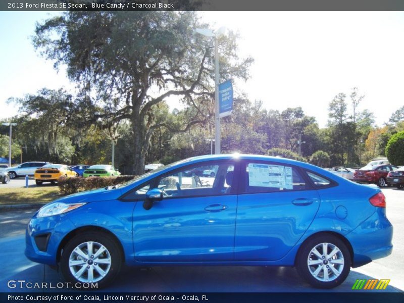 Blue Candy / Charcoal Black 2013 Ford Fiesta SE Sedan