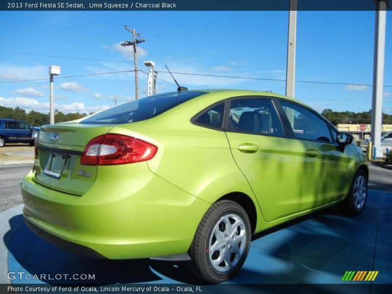 Lime Squeeze / Charcoal Black 2013 Ford Fiesta SE Sedan