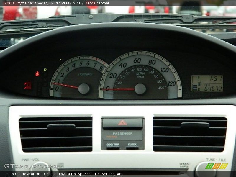 Silver Streak Mica / Dark Charcoal 2008 Toyota Yaris Sedan
