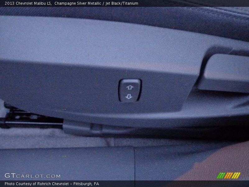 Champagne Silver Metallic / Jet Black/Titanium 2013 Chevrolet Malibu LS