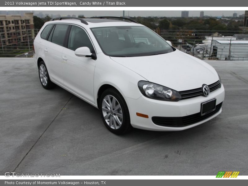 Candy White / Titan Black 2013 Volkswagen Jetta TDI SportWagen