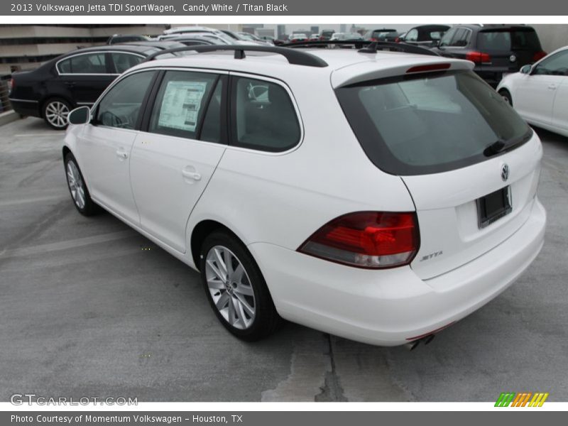 Candy White / Titan Black 2013 Volkswagen Jetta TDI SportWagen