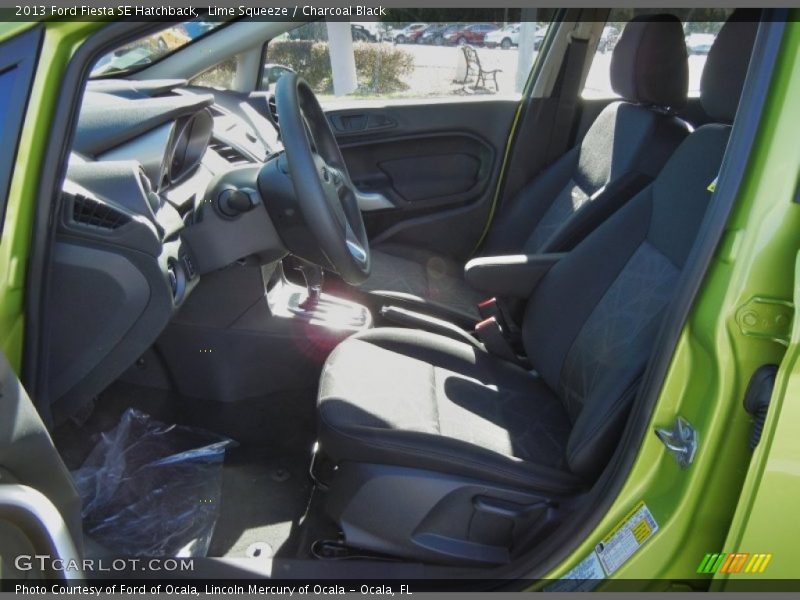 Lime Squeeze / Charcoal Black 2013 Ford Fiesta SE Hatchback