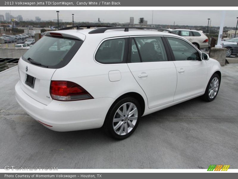 Candy White / Titan Black 2013 Volkswagen Jetta TDI SportWagen