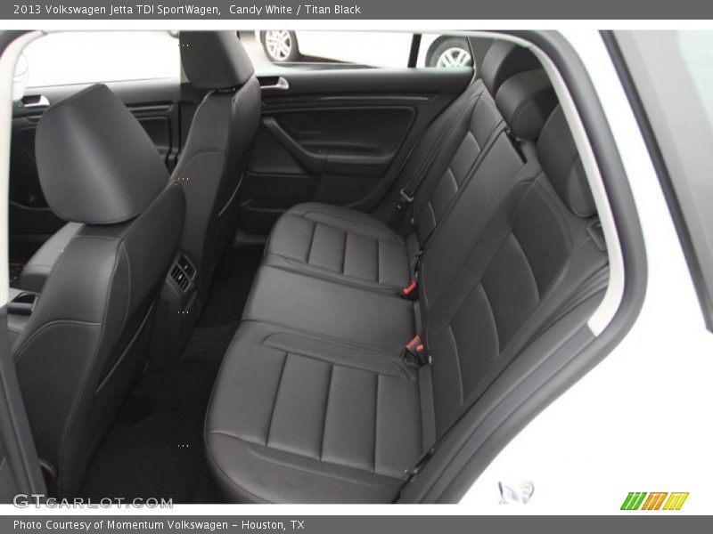 Candy White / Titan Black 2013 Volkswagen Jetta TDI SportWagen