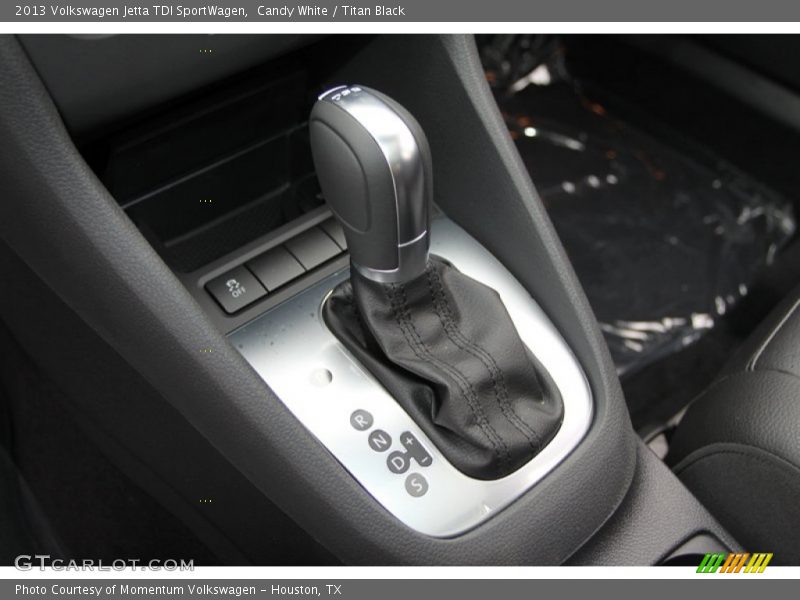 Candy White / Titan Black 2013 Volkswagen Jetta TDI SportWagen