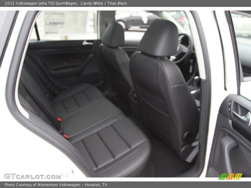 Candy White / Titan Black 2013 Volkswagen Jetta TDI SportWagen