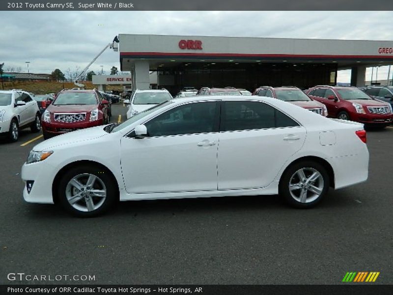 Super White / Black 2012 Toyota Camry SE
