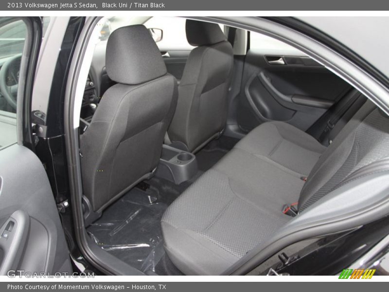 Black Uni / Titan Black 2013 Volkswagen Jetta S Sedan