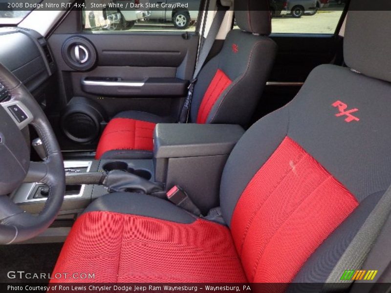 Front Seat of 2008 Nitro R/T 4x4