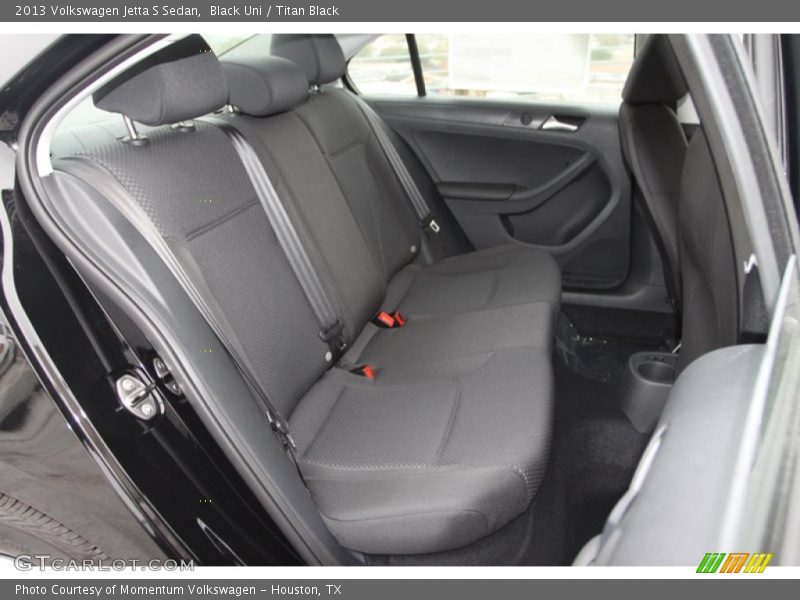Black Uni / Titan Black 2013 Volkswagen Jetta S Sedan