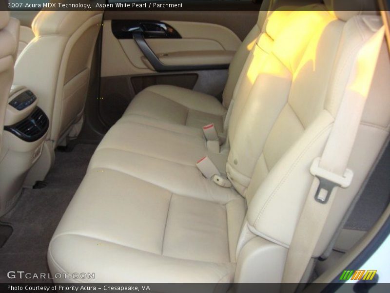 Aspen White Pearl / Parchment 2007 Acura MDX Technology