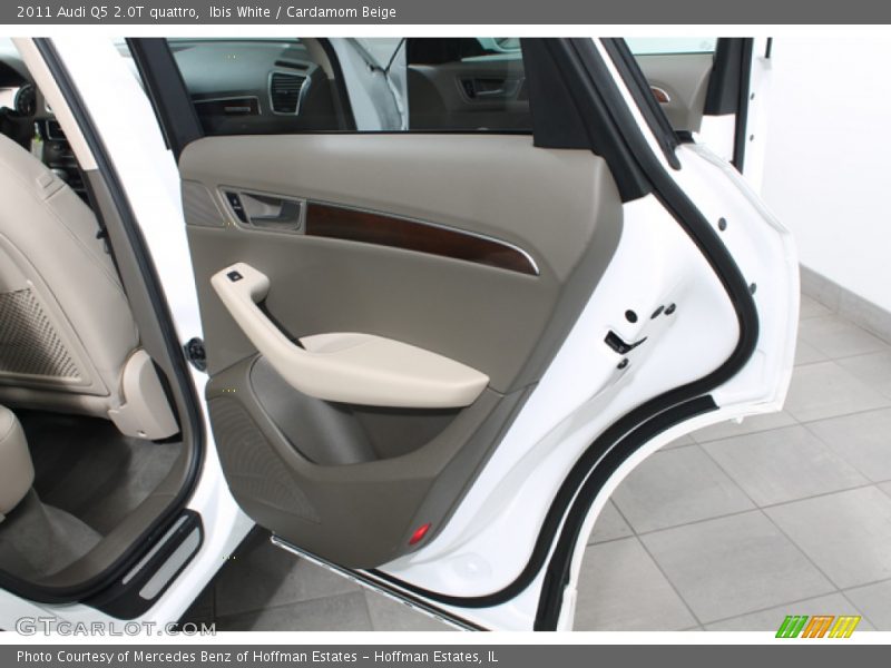Ibis White / Cardamom Beige 2011 Audi Q5 2.0T quattro