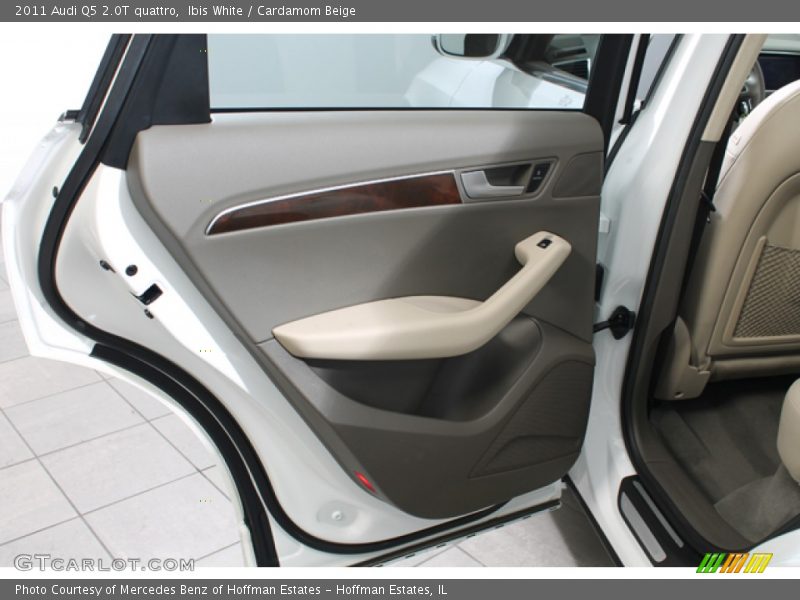 Ibis White / Cardamom Beige 2011 Audi Q5 2.0T quattro