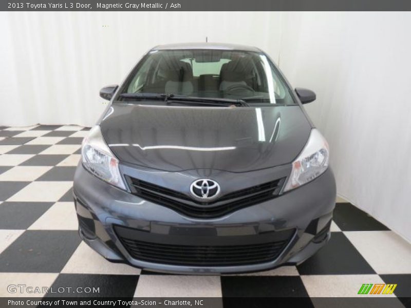 Magnetic Gray Metallic / Ash 2013 Toyota Yaris L 3 Door