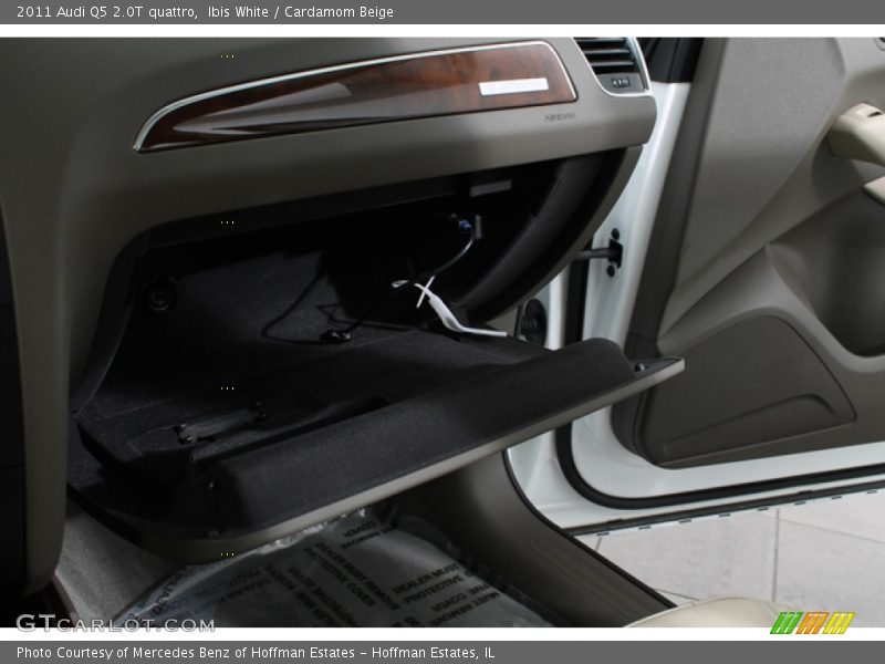 Ibis White / Cardamom Beige 2011 Audi Q5 2.0T quattro