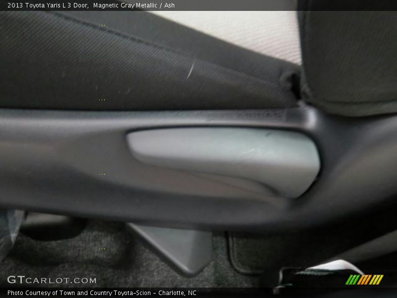 Magnetic Gray Metallic / Ash 2013 Toyota Yaris L 3 Door