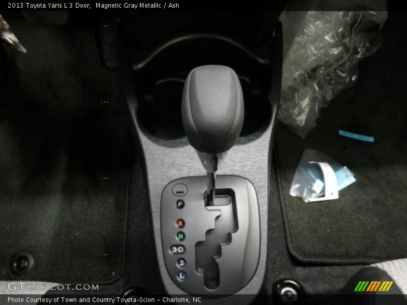  2013 Yaris L 3 Door 4 Speed Automatic Shifter