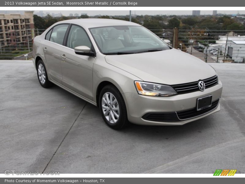 Moonrock Silver Metallic / Cornsilk Beige 2013 Volkswagen Jetta SE Sedan