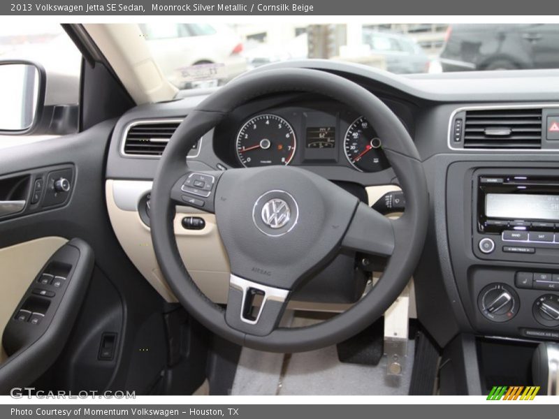 Moonrock Silver Metallic / Cornsilk Beige 2013 Volkswagen Jetta SE Sedan