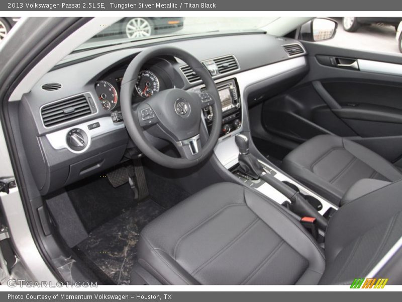 Tungsten Silver Metallic / Titan Black 2013 Volkswagen Passat 2.5L SE