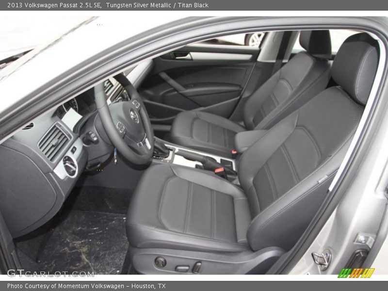 Tungsten Silver Metallic / Titan Black 2013 Volkswagen Passat 2.5L SE