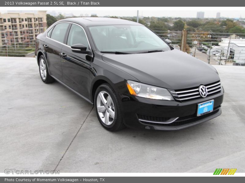 Black / Titan Black 2013 Volkswagen Passat 2.5L SE