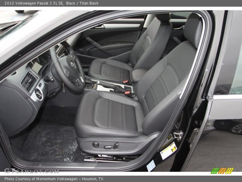 Black / Titan Black 2013 Volkswagen Passat 2.5L SE