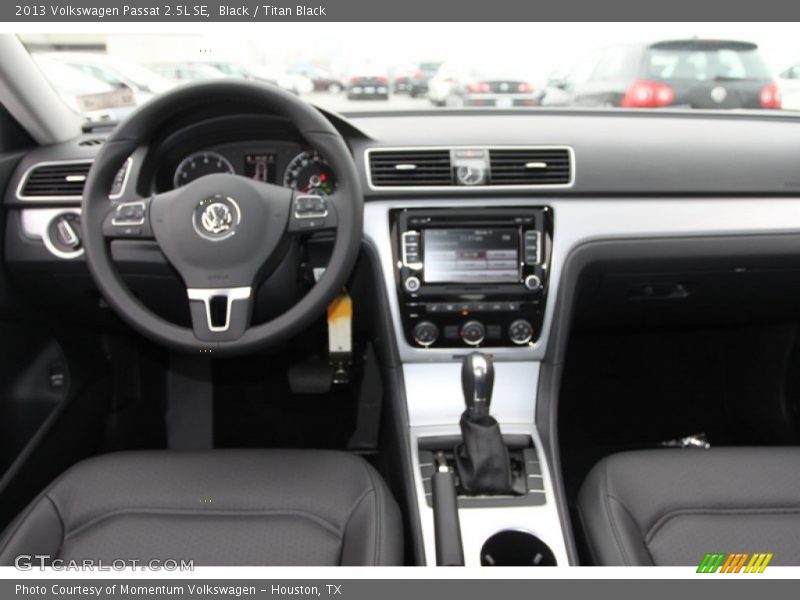 Black / Titan Black 2013 Volkswagen Passat 2.5L SE