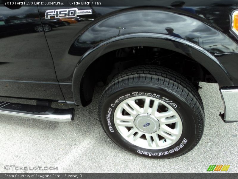 Tuxedo Black / Tan 2010 Ford F150 Lariat SuperCrew