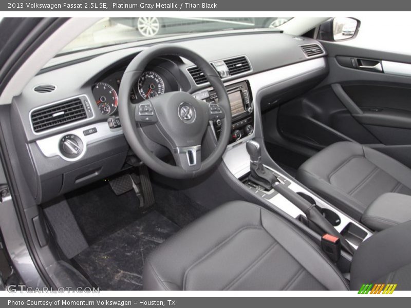 Platinum Gray Metallic / Titan Black 2013 Volkswagen Passat 2.5L SE