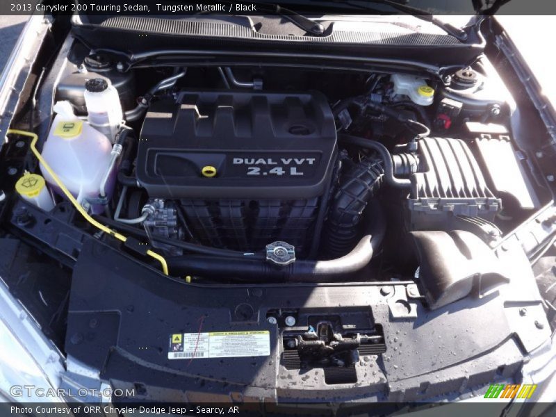 Tungsten Metallic / Black 2013 Chrysler 200 Touring Sedan