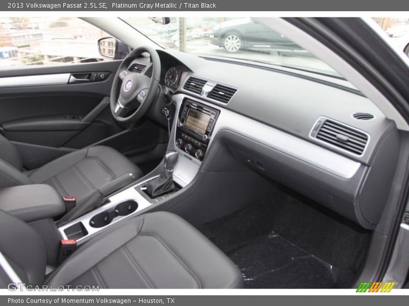 Platinum Gray Metallic / Titan Black 2013 Volkswagen Passat 2.5L SE