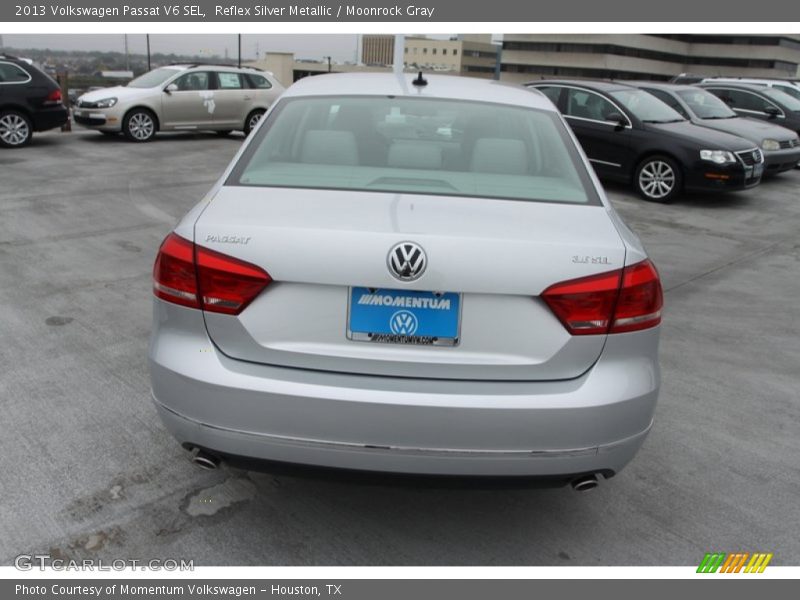 Reflex Silver Metallic / Moonrock Gray 2013 Volkswagen Passat V6 SEL