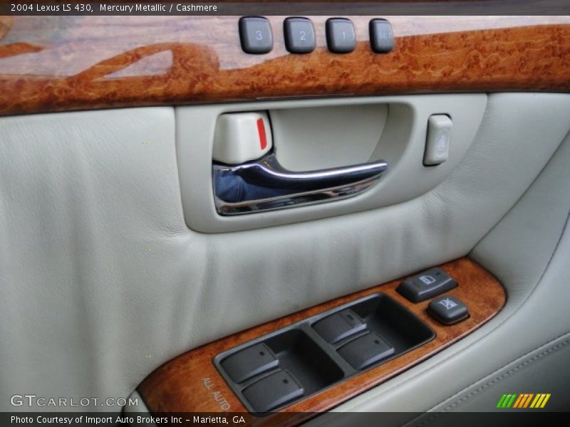 Controls of 2004 LS 430