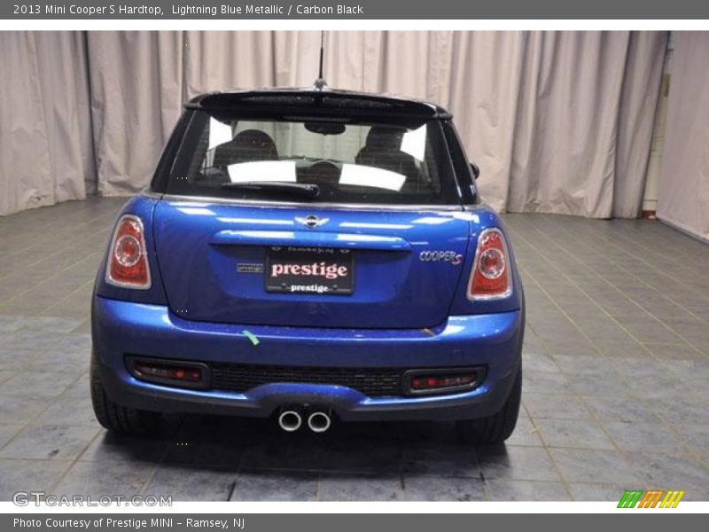 Lightning Blue Metallic / Carbon Black 2013 Mini Cooper S Hardtop