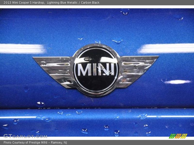 Lightning Blue Metallic / Carbon Black 2013 Mini Cooper S Hardtop